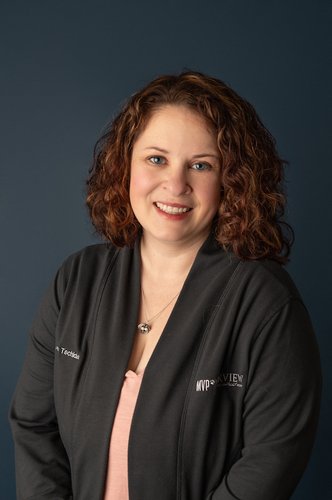 Dr. Lauren Tschida, VDM, VMRT